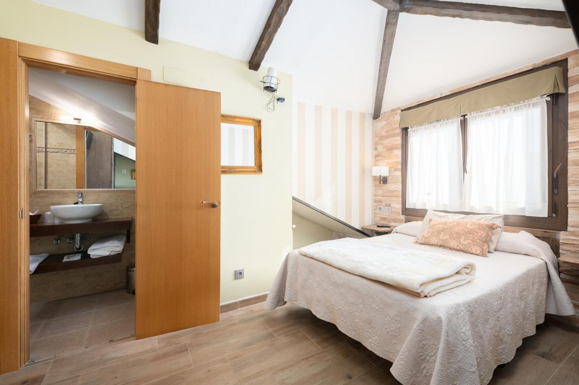 Cimavilla Rooms Хихон Екстериор снимка