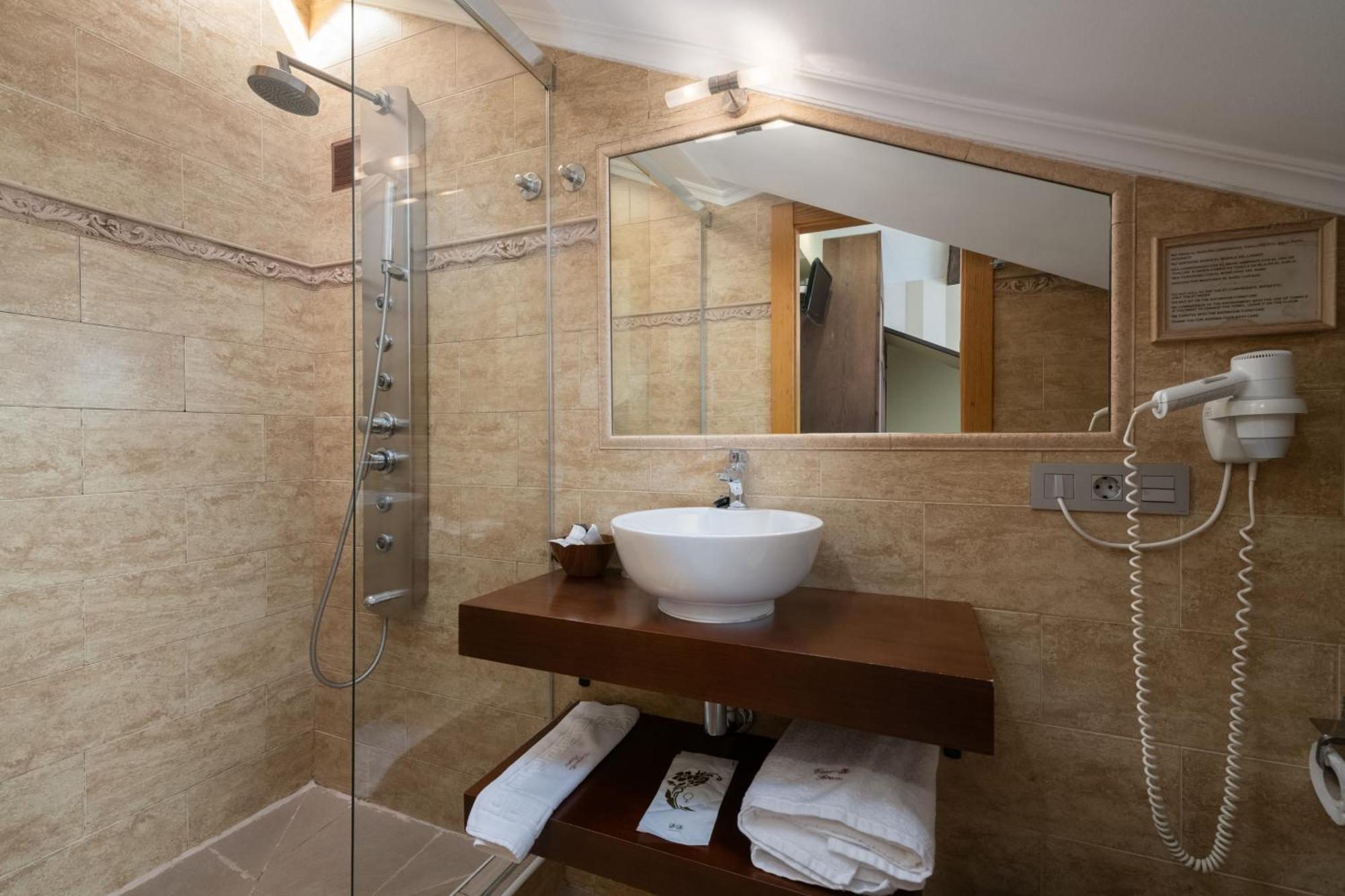 Cimavilla Rooms Хихон Екстериор снимка