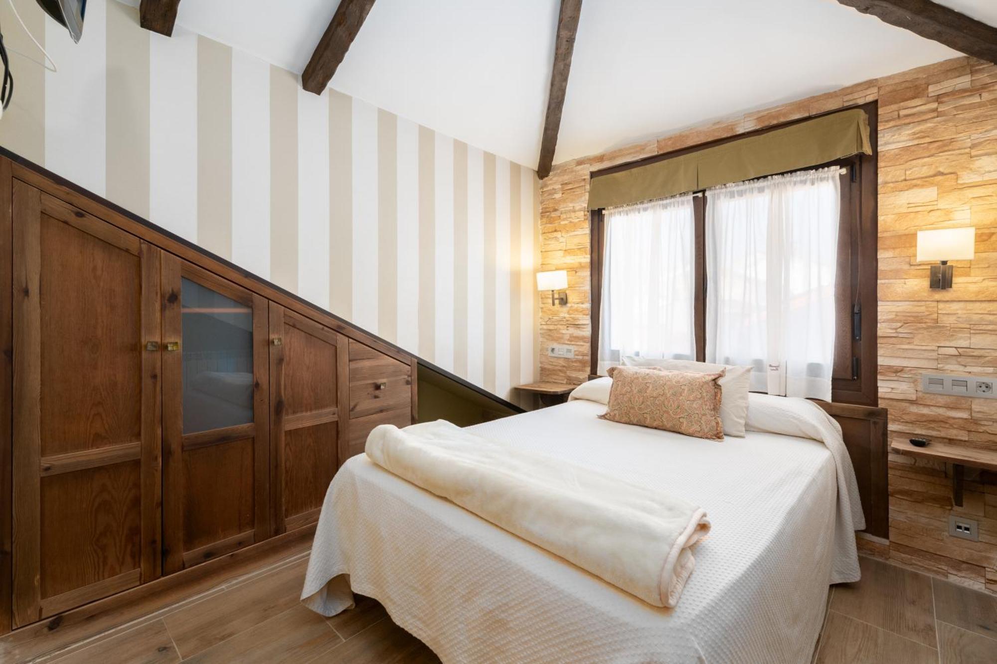 Cimavilla Rooms Хихон Екстериор снимка