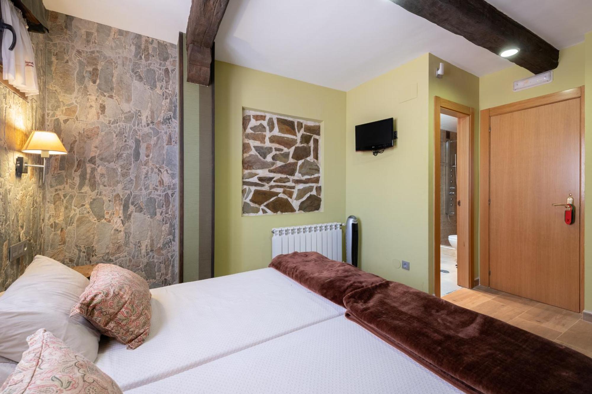Cimavilla Rooms Хихон Екстериор снимка