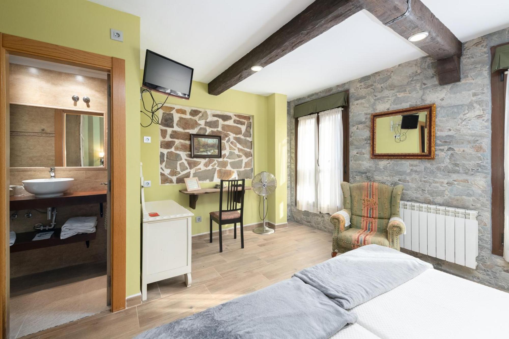 Cimavilla Rooms Хихон Екстериор снимка